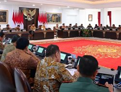Panglima TNI Hadiri Sidang Kabinet Paripurna Pertama Dipimpin oleh Presiden RI