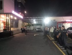 Kapolsek Kelapa Gading Pimpin Apel dan Patroli Antisipasi Guantibmas Kegiatan Rutin Yang Ditingkatkan (KRYD) di Mako Polsek Kelapa Gading Polres Metro Jakarta Utara