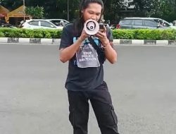 DPP GJPI Melakukan Aksi Unjuk Rasa Di Depan Mabes Polri