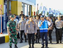 Panglima TNI bersama Kapolri Tinjau Kesiapan Arus Mudik Nataru 2025 di Tol Prambanan