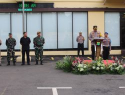 Batalyon Arhanud 6/Bay Turut Berpatisipasi Dalam Gelar Pasukan Dukung Pengamanan Perayaan Natal Dan Tahun Baru di polres Jakarta Utara.