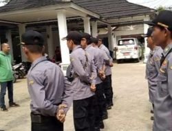 Linmas Inti Kecamatan Kotabaru Mendapatkan Kado Istimewa dari Polsek