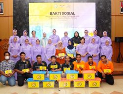 Pengurus IKKT Cabang 10 Puspen TNI Mengikuti Kegiatan Bakti Sosial Dharma Pertiwi Secara Daring