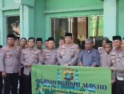 Sambut Ramadhan, Polres Pelabuhan Tanjung Priok, Bersihkan Masjid dan Tebar Kebaikan