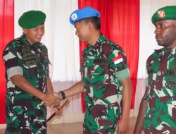 Dandim 1710/Mimika Pimpin Acara Tradisi Korps Raport Masuk Satuan dan Pelepasan Personel Satgas BGC TNI Konga XXXIX-G Monusco TA 2024