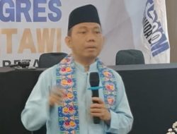 Bang Azis : Jangan nodai puasamu dengan komen politik !