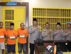 Sambangi Ruang Tahanan, Kapolres Pelabuhan Tanjung Priok, Berikan Menu Berbuka Puasa & Takjil