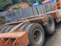 Lowbet Container Parkir Sembarangan di Akses Marunda, Dishub Dinilai Tutup Mata