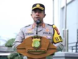 Usai Libur Lebaran, Kapolres Metro Jakbar Pastikan Kesiapan Personel dalam Apel Pagi