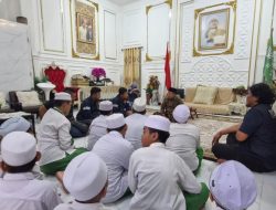 Jumat Berkah, Satreskrim Polres Pelabuhan Tanjung Priok Berbagi Kebahagiaan di Pondok Pesantren Al Misbah