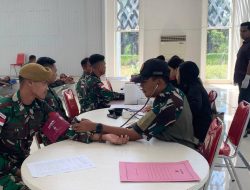 Satgas Pamtas RI–RDTL Yonarhanud 15/DBY Gelar Donor Darah di PLBN Wini