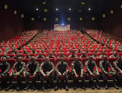 Satgas Yonif 641/Beruang Menyerbu Mall Jayapura