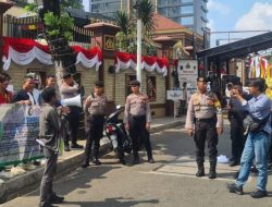 Mahasiswa Desak Kapolri Copot Kapolda Maluku, Tuntut Hentikan Tambang Ilegal di Gunung Botak