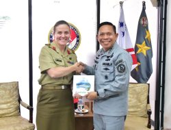 Kepala Bakamla RI Terima Kunjungan Kehormatan Commander Indo-Pacific Endeavour 2025