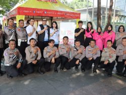 “Polres Pelabuhan Tanjung Priok Gelar Bakti Kesehatan di Car Free Day Jakarta dalam Rangka Hari Bhayangkara ke-79”