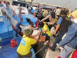 “Polsek Kawasan Sunda Kelapa Amankan Akses ke Kepulauan Seribu di Dermaga Kali Adem”