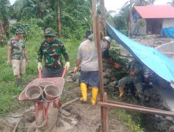 Buru Selatan Selalu Terjadi Hujan Deras Tapi Semangat Satgas TMMD 125 Kodim 1506/Namlea Tak Pernah Padam