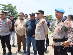 Polres Pandeglang Gelar Pengamanan Aksi Unjuk Rasa Nelayan Labuan Terkait Insiden Laka Laut KM. Cempaka Sari