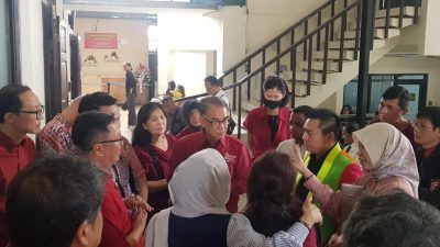 Dr. Andry Christian, SH, MH : Desak Polri, Interpol & Negara Indonesia Segera Pulangkan Tiga DPO Pemilik Asuransi WanaArtha Life