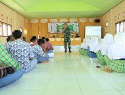 Satgas TMMD ke-126 Kodim 1505/Tidore Berikan Penyuluhan Bahaya Narkoba kepada Pelajar