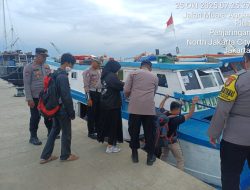 “Polres Pelabuhan Tanjung Priok Amankan Akses Pariwisata Kepulauan Seribu di Dermaga Kali Adem Muara Angke”