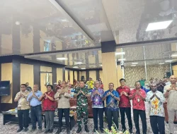 Dandim 1710/Mimika Hadiri Kegiatan Seminar Akhir Studi Kelayakan Pembentukan Daerah Otonomi Baru (DOB)