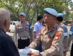 Sipropam Polres Priok, Gelar Jum’at Peduli Jumat Berkah, Berikan Makanan Dan Imbauan Kamtibmas