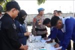 Polres Pelabuhan Tanjung Priok, Cek Urine, Kesehatan Terhadap Sopir  Mudik Gratis KB-SI.P Bersama Pelindo