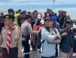 13 Personel Posyandu Kaliadem, Ikut Serta Mengamankan Aktifitas Penumpang di Pelabuhan Kaliadem