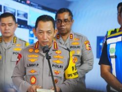 Kapolri Tinjau Arus Balik Lebaran di Jati Asih Pastikan Perjalanan Masyarakat Aman dan Nyaman