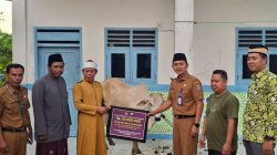 Pemda Kabupaten Tangerang Melalui Pemerintah Kecamatan Jayanti Salurkan Hewan Qurban 1 Ekor Sapi Didesa Pabuaran