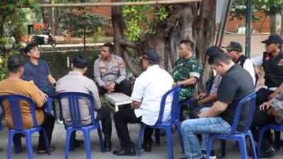 Jaga Jakarta+ On The Spot, Kapolres Metro Jakarta Barat Duduk Bareng Warga Angke Serap Aspirasi