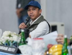 Menhut Raja Antoni : Penanganan Karhutla Riau Jadi Contoh yang Baik