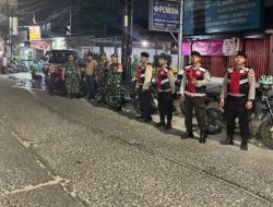 Berikan Rasa Aman Masyarakat Polsek Bekasi Barat Gelar Patroli Bersama Koramil 01 Kranji