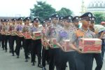 Wujudkan polri sebagai sosok yang melayani, SPN Polda Metro Jaya libatkan siswa diktuk Dalam aksi peduli warga sekitar.