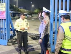 Patroli Jaga Jakarta Diwilayah Pelabuhan Tanjung Priok, Sekaligus Giat Pembagian Masker